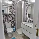 Апартаменты Parrot's House- Yumbo Center *