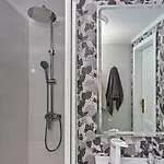 Апартаменты Parrot's House- Yumbo Center Плайя-дель-Инглес