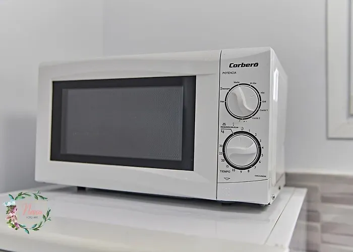 Parrot's House- Yumbo Center Apartment *