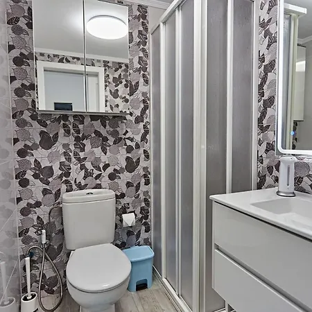 Parrot's House- Yumbo Center Апартаменти Плайя-дель-Інглес