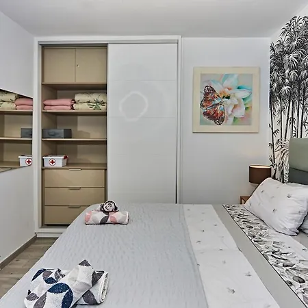 Parrot's House- Yumbo Center *