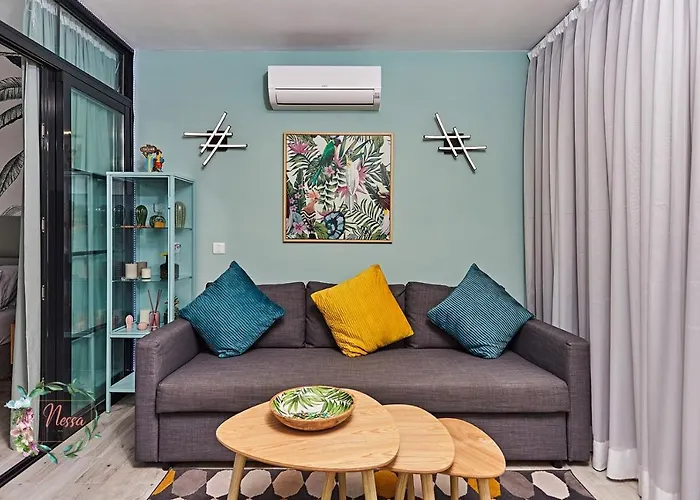 Parrot's House- Yumbo Center Πλάγια ντελ Ινγκλές