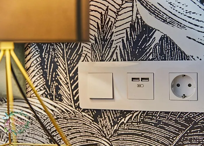 Parrot's House- Yumbo Center Πλάγια ντελ Ινγκλές